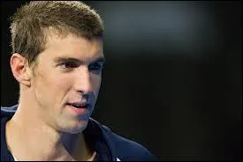 Comment s'appelle ce tennisman ?