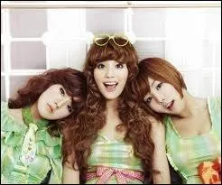 Orange Caramel chante ...