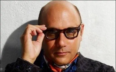 Comment s'appelle l'ami de Neil Caffrey ?