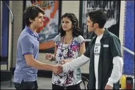 Qu'a fait Mason  Dean ?