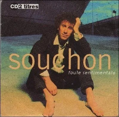 Des foules sentimentales , avec soif d'idal. Attires par les toiles, les voiles... . .