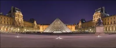 De quelles formes gomtriques est compose la pyramide du Louvre ?