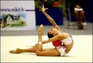 Que se passe-t-il si une gymnaste se classe dans les 10 premires au championnat de France ?