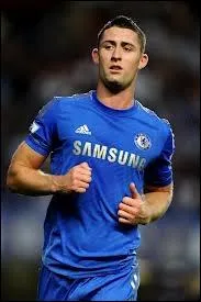 Gary Cahill est-il international ?