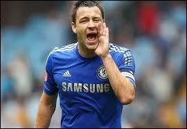 A quel poste joue John Terry ?