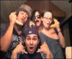 Quelle est la chanson qu'ils imitent ?