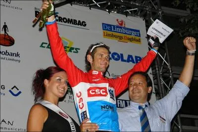 Je suis un joueur luxembourgeois. Je m'appelle...