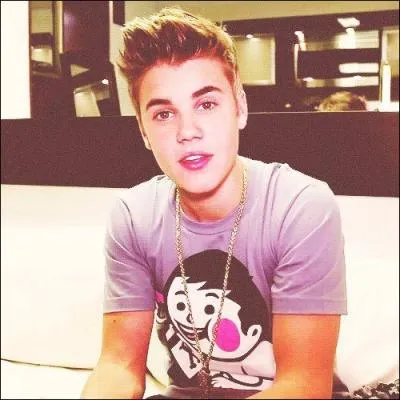 Avec qui a-t-il fait son dernier featuring ?