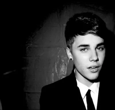 Avec qui tait-il en couple en 2010 ?