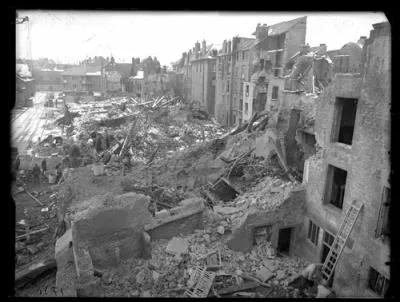 Sur quelle ville se porte l'effort principal lorsque l'Allemagne déclenche une grande offensive entre le 8 et le 10 mai ?