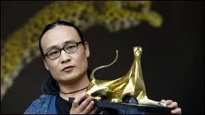 Quelle rcompense est attribue au Festival du film de Locarno en Suisse ?