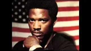 Chanteur et compositeur de soul amricain de la Motown. Son premier succs est Agent Double'O'Soul (65), une rfrence aux films de James Bond. Son plus grand tube est War, contre la guerre du Vit Nam.