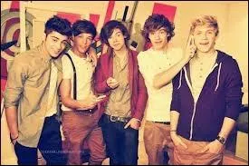 Qui emmne toujours au moins 3 Twix avec lui, peut importe o il va ?