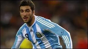 Quelle est la deuxieme nationalit de Gonzalo Higuain ?