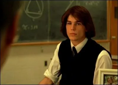 Quel est le nom du personnage qu'il incarne dans :  Virgin Suicides  ?