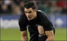 Les  demi d'ouverture  des All -Blacks sont parmi les meilleurs au monde. Lequel n'est pas un n10 ?