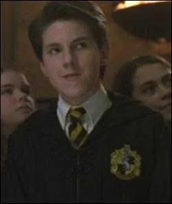 Qui est ce garon de Poufsouffle ayant t ptrifi lors de l'apparition du Basilic ?