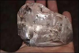 Le plus gros diamant du monde s'appelle le Cullinan, il a une masse de 3106 carats pour 621 grammes. O fut-il dcouvert ?