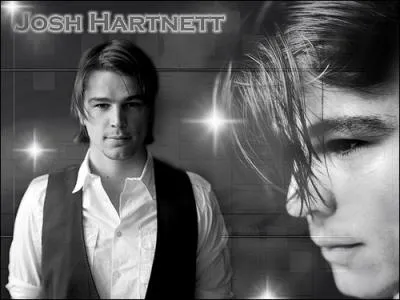 En janvier 2012, il est vu en compagnie de quelle actrice ?