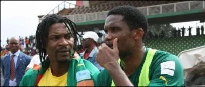 Quel joueur dtient le record de participations  la CAN (8 ditions) ?