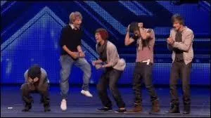 Dans quelle mission les One direction sont-ils devenus clbres ?