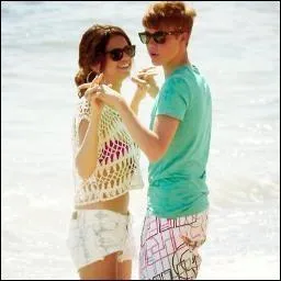 Avec qui a-t-elle eu une relation en 2011-2012 ?