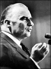 Il est un ancien prsident de la Rpublique franaise. Qui est-il ?