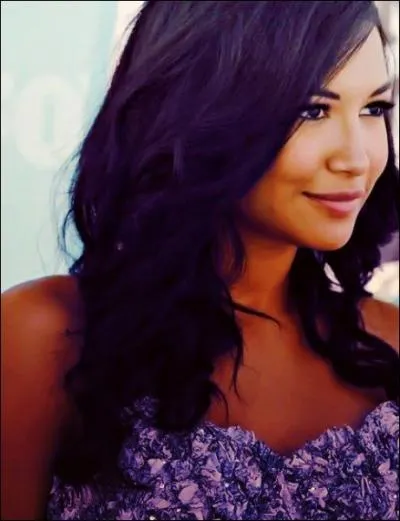 Avec qui a-t-elle t la premire fois dans  Glee  ?