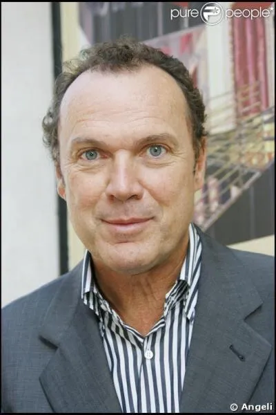 Comment s'appelle-t-il ?