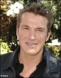 Qui est ce prsentateur ?