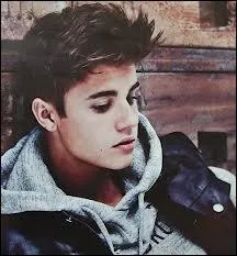 Qui est ce chanteur ?