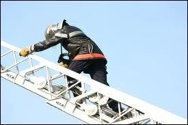 Comment est le sac de transport du lot chelle ?