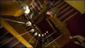 Vrai ou faux ? (6x11 : Le complexe divin) La chambre du Docteur porte le numro 11 et celle d'Amy, le numro 7.