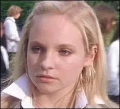 Elle est trs jolie, c'est ...