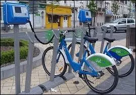 Calais dispose d'un systme de vlos en libre-service. Comment s'appelle-t-il ?