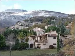 Les habitants de la commune des Cluses sont les ...