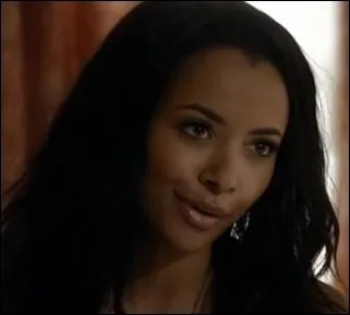 Qu'annonce Bonnie  Elena ?