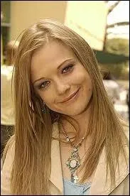 Elle tient le rle principal, c'est. .