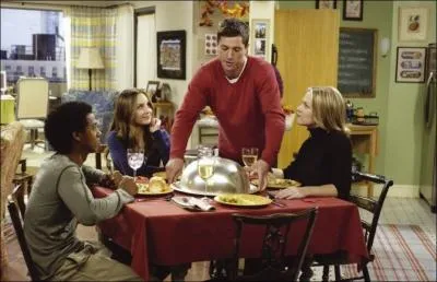 Dans la srie  ce que j'aime chez toi , lequel de ces garons n'est pas sortit avec Holly ?