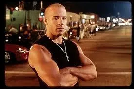 Quel est le nom de l'acteur muscl qui s'est illustr dans presque tous les films de la saga  Fast and Furious  ?