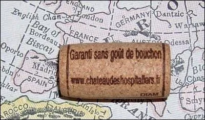 Nous craignons tous en rdigeant des quiz que des puristes ne les trouvent fautifs. D'autres, les qualifieront de  fades . Donnez le synonyme de cet adjectif.