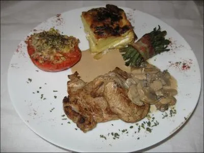 S'il y avait une Sainte-Sauce au paradis pour mettre tout le monde d'accord, elle serait habile dans la conduite des entretiens avec les convives.