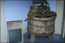 Quel est cet instrument ancien ?