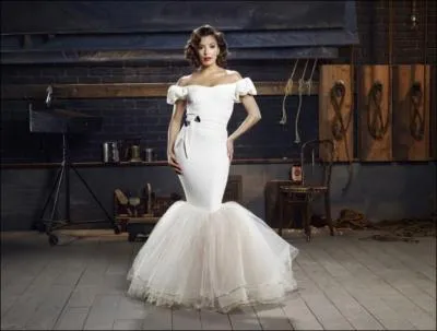 Qui est son ancienne fille adoptive ?