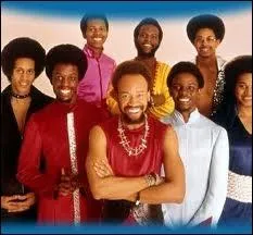 Un des plus grands titres et du Disco et de ces chanteurs, c'est Let's groove, du fameux groupe...