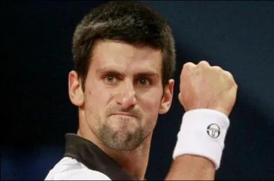 J'espre, que nous vaincrons. Ce quiz est piquant . Corrigez-moi.