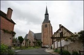 Comment appelle-t-on les habitants de la commune de La Fert-Saint-Aubin ?