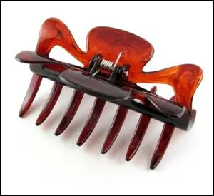 Quelle est la bonne traduction pour (une pince  cheveux) ?