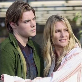 Qui est son neveu, via Helen ?