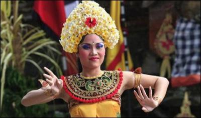 Comment nomme-t-on les habitants de Bali ?